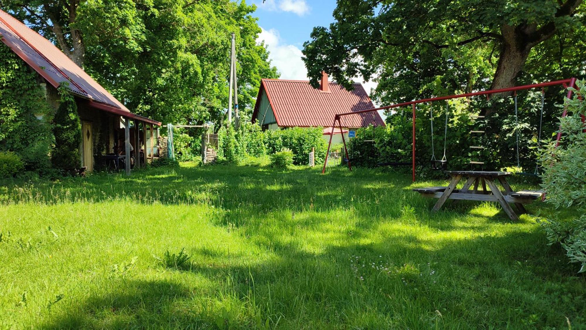Affittacamere Viini Puhkemaja Mustjala Esterno foto